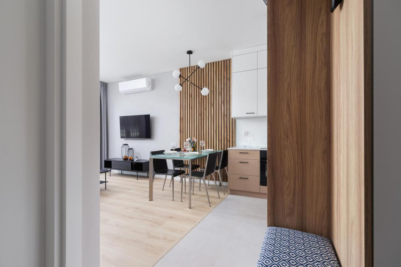 Lotniczowka Apartments By Renters Prestige 크라쿠프 외부 사진