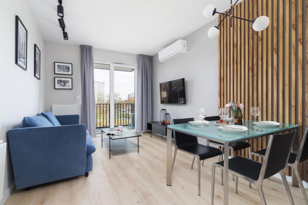 Lotniczowka Apartments By Renters Prestige 크라쿠프 외부 사진
